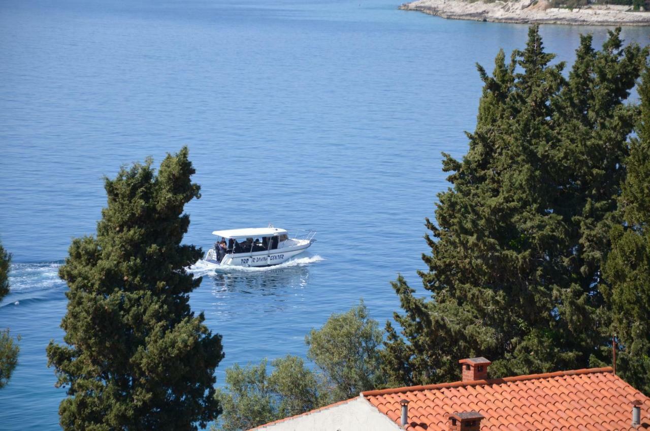 Apartment Jure Trogir Buitenkant foto