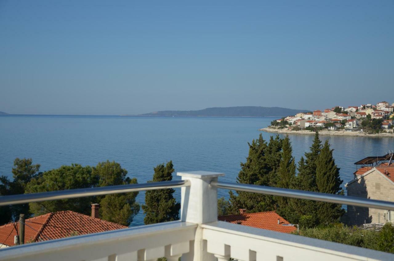 Apartment Jure Trogir Buitenkant foto